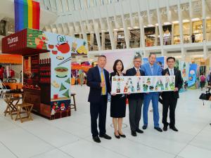 From left to right: Richard Mei – China Airlines District Sales Mngr., NY; Claire Wen – Director of Taiwan Tourism Bureau in NY; Ambassador James K. J. Lee – Taipei Economic and Cultural Office in NY; Joseph Wu - China Airlines GM, NY; Fred Chang – EVA Air GM, NY.