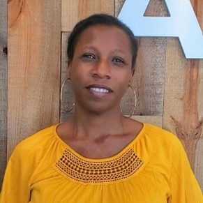 Dr. Toyin Thompson