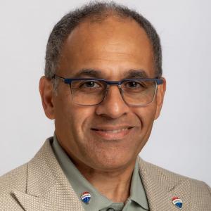 Ali Salarian New Profile Picture, Updated to reflect RE/MAX Success Realty.