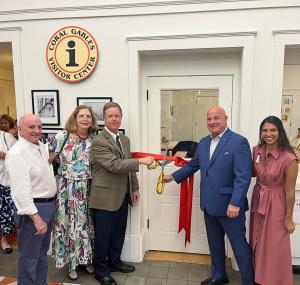 Jose Valdes-Fauli, Pam Admire, John Admire, George Kakouris, and Gianna Riccardi, cutting the ribbon of the new Zahner Center at Coral Gables Museum Annual Member's Meeting.