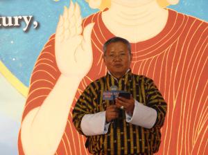 不丹前總理肯贊多傑任大佛奉筆貴賓