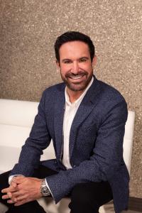 Beverly Hills cosmetic dentist Kevin Sands, DDS
