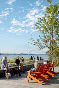 Visitors from Memphis and around the world enjoy the view from Tom Lee Park