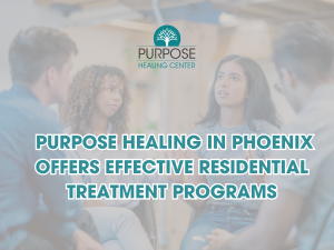 A woman in a peer support group shows the concept of Purpose Healing provides accredited residential addiction treatment programs in Phoenix