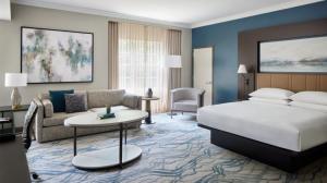 A Westfields Marriott Washington Dulles guestroom, a hotel renovation project managed by Premier