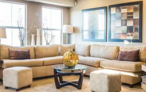 Tarzana Sectional Couch Cleaning