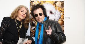  Iconic bassist  Phil Feit (Billie Idol and Joan Jett) checking out Marko Stout's Swag Dogs