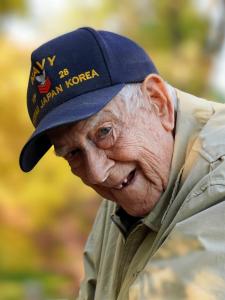 Photo of 93-year-old Korean War Veteran Chuck Roeth