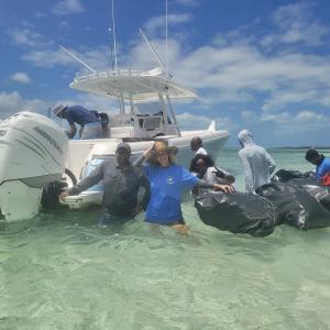 Harbour Island Cleanup - SeaSweepers