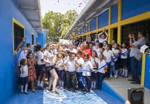 Danielle Greenfield & Excited Escuela de Gracia Students Cut the Ribbon on New School