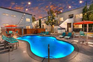Ardella at Reche Canyon, a 104-unit property in Colton, California, is one of four properties acquired by Tower 16 in a $128 million refinancing of a four-property multifamily portfolio.