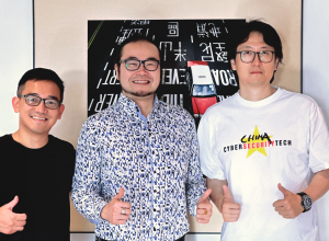 Founders of KEERY & Z-One, from left to right (Gary WONG, Jackee WONG, Bruce ZHANG)