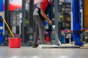 Warehouse Cleaning Services market