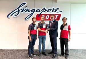 TAPA APAC Presents Award to Singapore Post