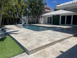 Pool Deck Cleaning in Tampa, FL