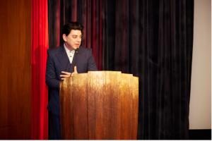 Malan Breton Accepting the Award for Je Suis Mona (Photo Credit: Blaine Pennington for NYCIFFF)