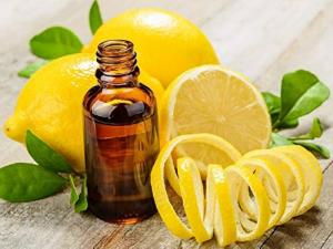 Lemon Essential Oil