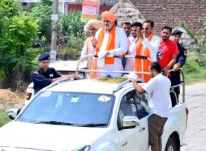 MP Naveen Jindal with Shyam Singh Rana