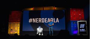 A real life Star Wars' R2D2 being displayed at Nerdearla