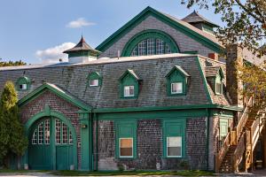 Historic Vanderbilt equestrian estate spanning over 6 acres