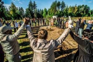 From the inauguration of the first Peace Circle in Finland, 20th September 2024. A moment of unity, with ambassadors from different countries, the local community, and school children coming together to celebrate peace and collaboration.