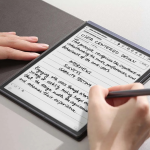 The tablet's e-ink screen provides a paper-like writing experience.