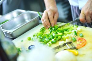 Learn how to maintain a food-safe kitchen