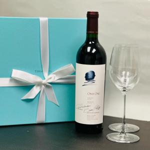 Wine and Tiffany wine glasses gift sets