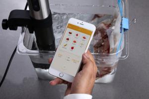 Surfit Sous Vide pairs with the Smart Life app, which is free and available for both Apple and Android users.