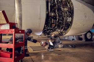 Aircraft And Aircraft Parts Manufacturing And Repair & Maintenance Market