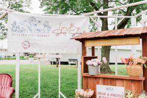 Family-friendly Activities at Mustard Seed Market near Cincinnati