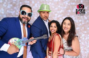 Mirror Photo Booth for Weddings