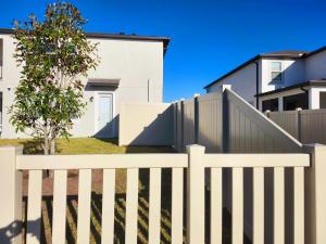 Vinyl fencing in Tampa