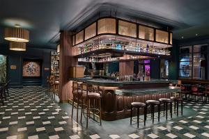 Premier's interior design team led the design of the new La Concha Key West Tropicado bar