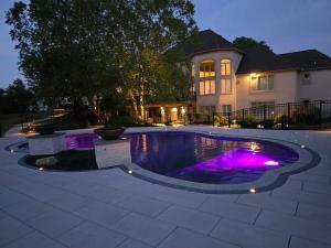 custom swimming pool contractor lehigh valley PA