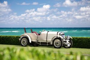 Bentley Blower Jnr in front of the sea