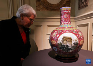 A visitor visited the "Porcelain's Journey along the Silk Road"-Ceramic Culture Special Exhibition of Jingdezhen, at the China Cultural Center in Paris