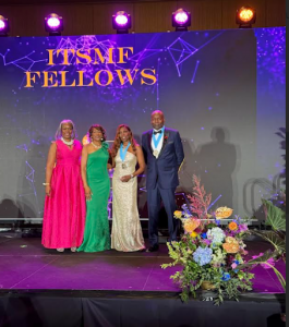 Daphne Jones receiving the ITSMF Fellow Award