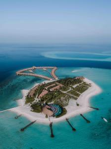 Cinnamon Velifushi Maldives