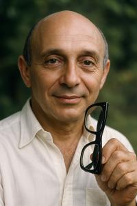 Daniel Casriel, MD