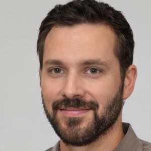 Photo of author Easton Zachary