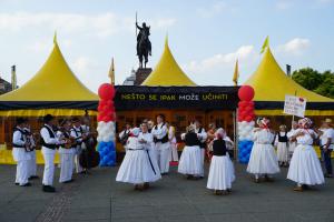 Dancers performed to the strains of traditional Croatian folk music.
