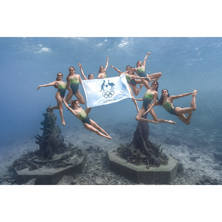 Australian Olympic Team Takes Stunning Underwater Photos in Support of ...